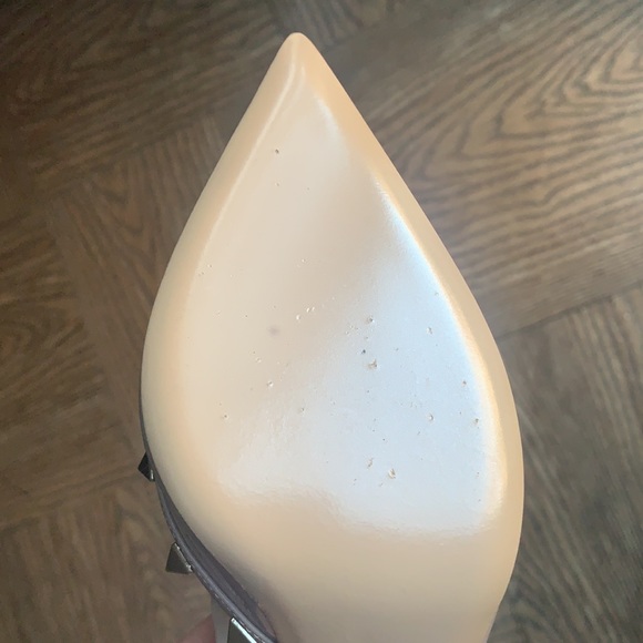 SOLD - NEW Valentino Rockstud Slingback Nude Pump Heels - Picture 8 of 16